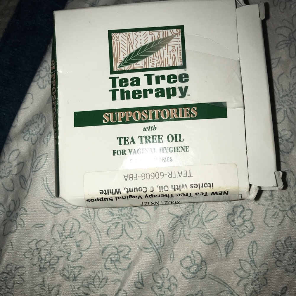 Tea Tree Therapy Suppositories - White and Green Box